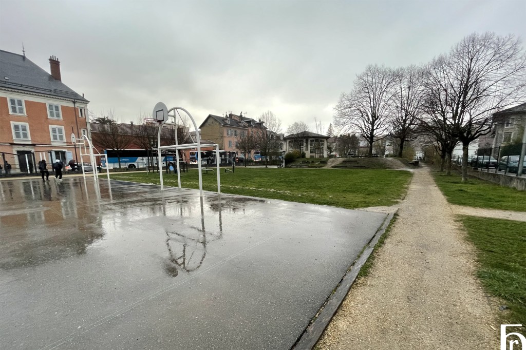 Square Brameret : des riverain·es écrivent au maire de Voiron pour réclamer une&nbsp;concertation